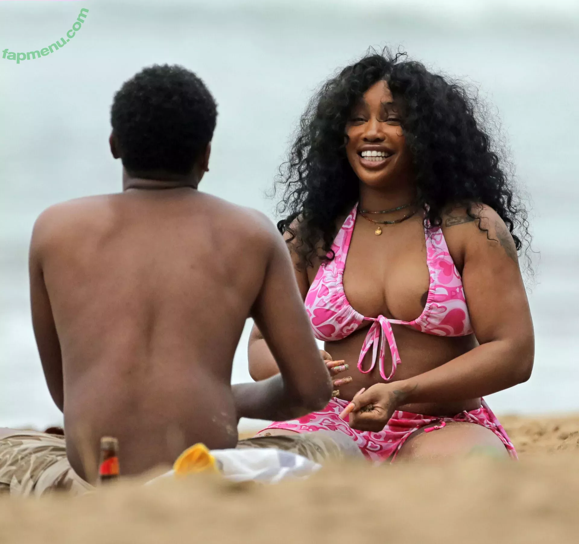 SZA nude photo #0266 (Solana Rowe / thejad3x)