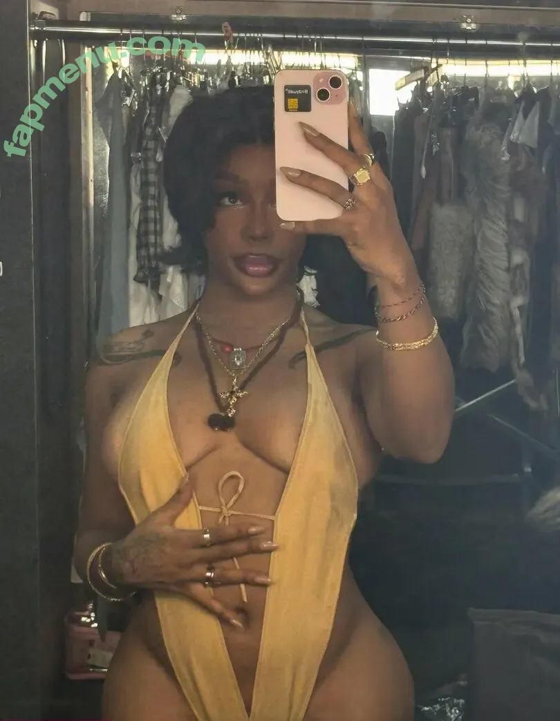 SZA nude photo #0500 (Solana Rowe / thejad3x)