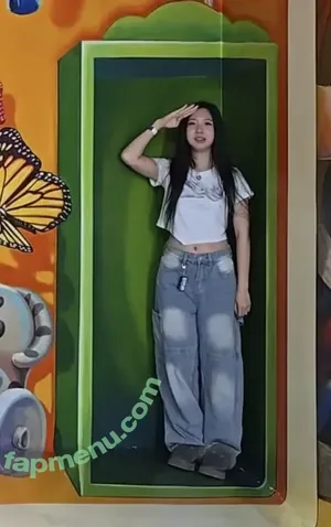 T10Nat / ten_against nude photo #0076