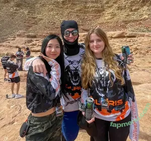 T10Nat / ten_against nude photo #0135