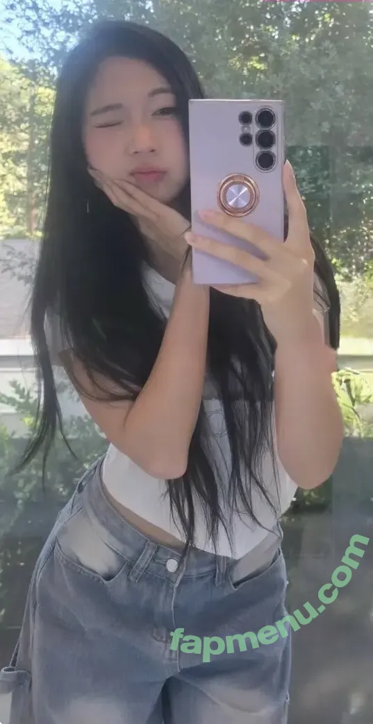 T10Nat nude photo #0088 (ten_against)