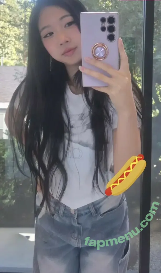 T10Nat nude photo #0090 (ten_against)