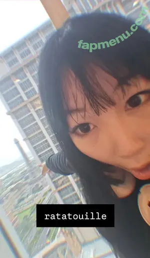 t97_th0t / t97th0t nude photo #0033