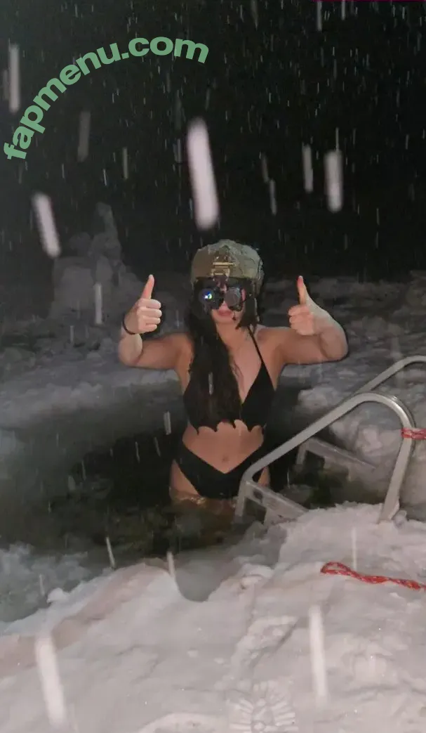 t97_th0t nude photo #0040 (t97th0t)