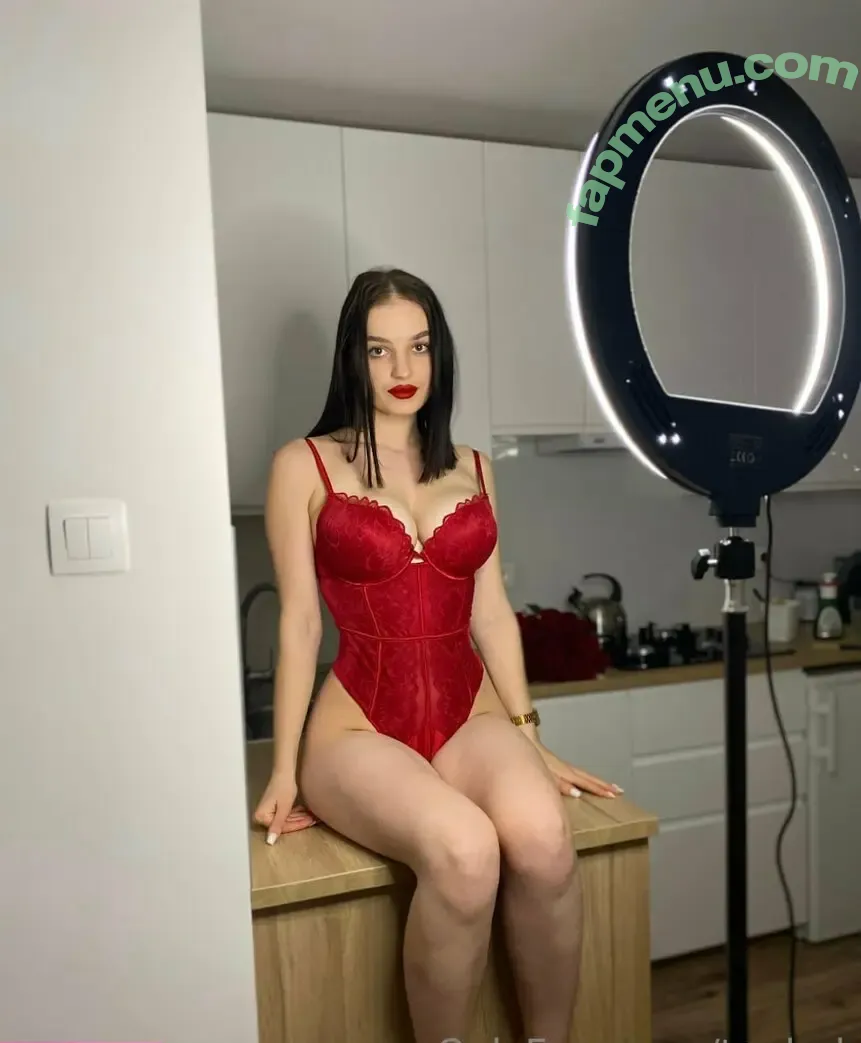 ta.dark nude photo #0089 (tania__dark)