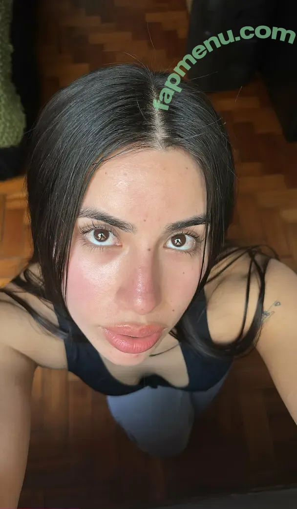 taali01 nude photo #0097 (taliaaa01)