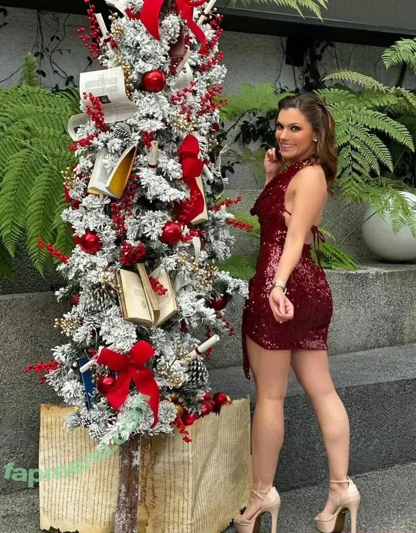 Tabata Jalil nude photo #0073 (Tabatajalilreal / tabatajaliloficial)