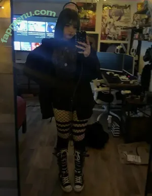 Tabbiki / Furbbiki / tabbiiki nude photo #0010