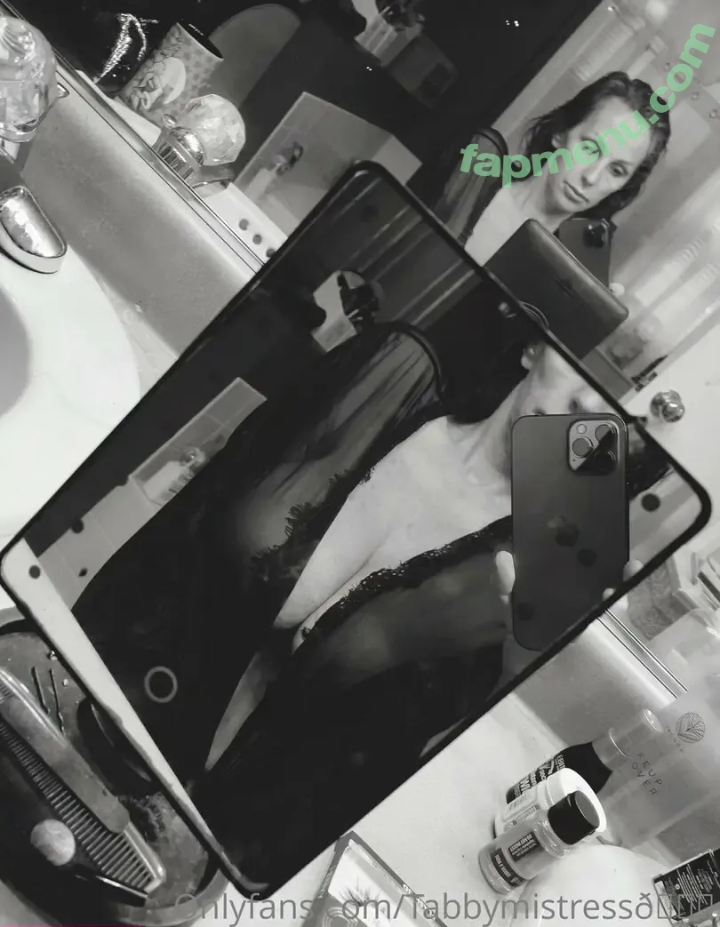 tabbymistress nude photo #0009 (justtabby__)