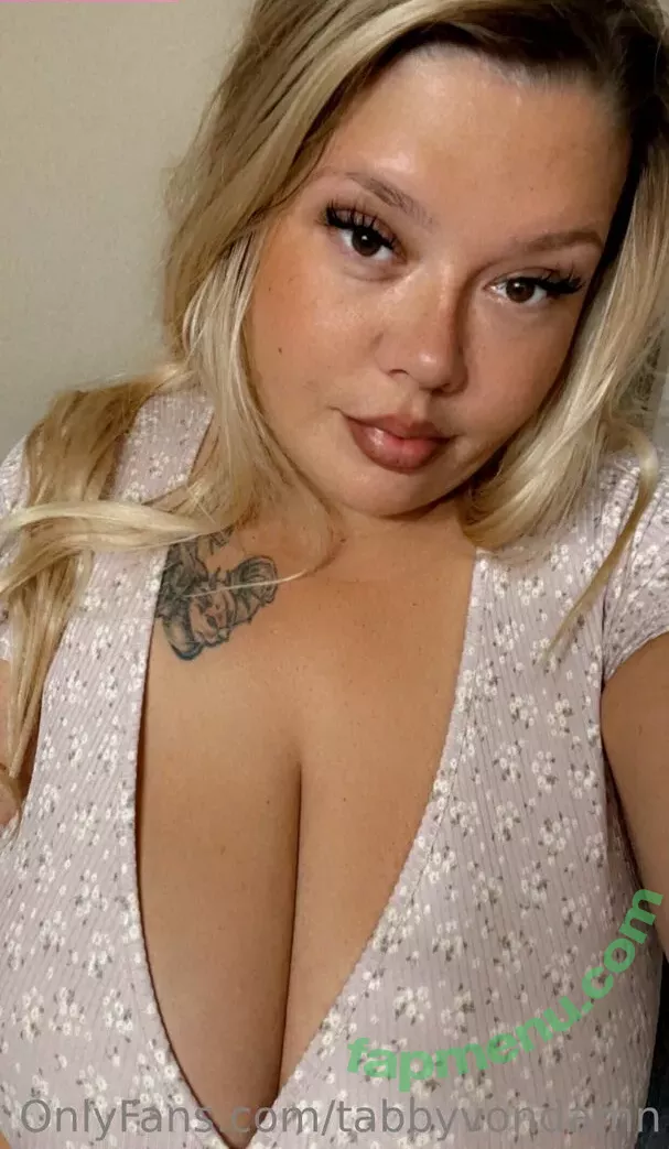 TabbyVonDAMN nude photo #0136 (tabsxdabs)