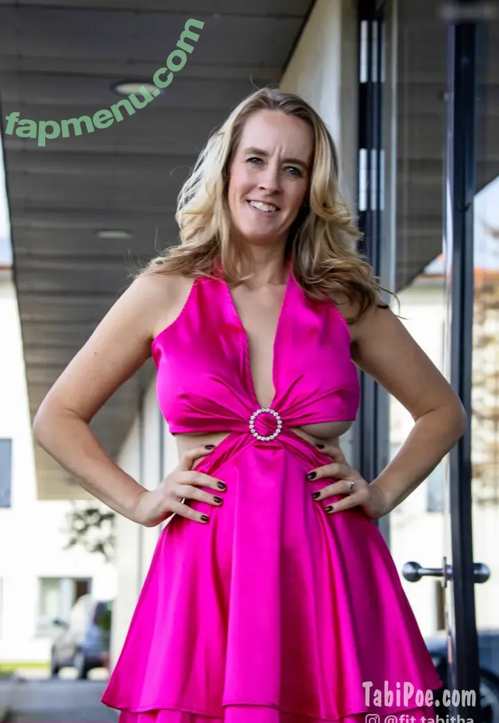 Tabi Poe nude photo #2355 (Fit.Tabitha)