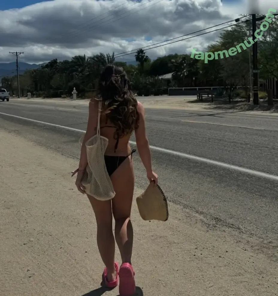 Tabitha Swatosh nude photo #0798 (tabithaswatosh)