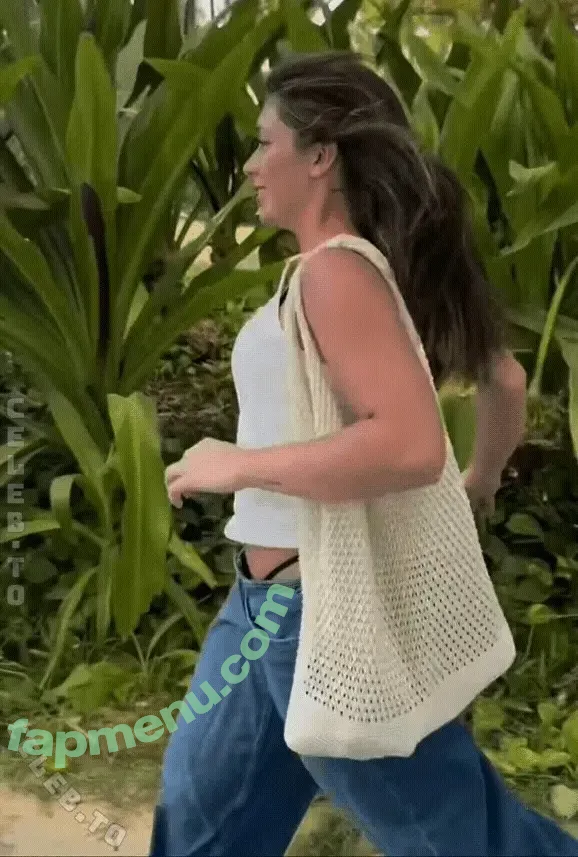 Tabitha Swatosh nude photo #0884 (tabithaswatosh)