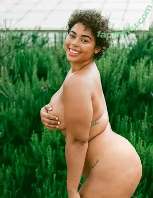 Tabria Majors / tabriamajors nude photo #0035