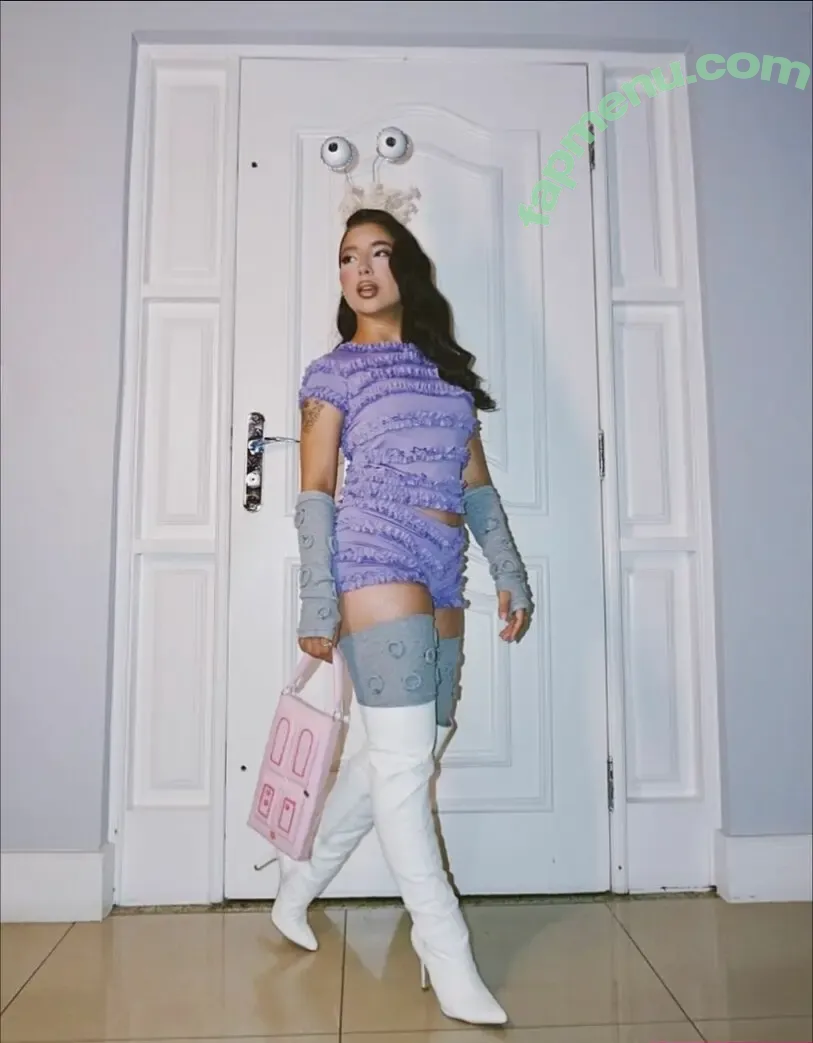 Taby Carvalho nude photo #0003 (taby)