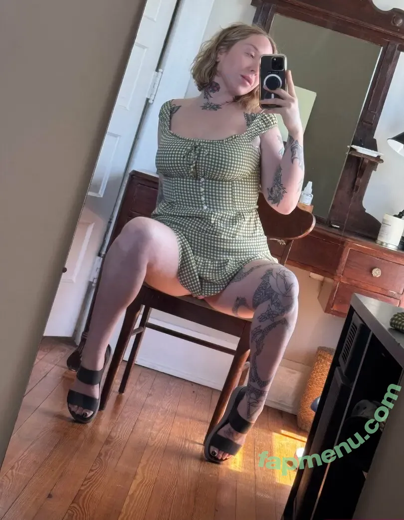 tacobelle666 nude photo #0019 (tacobelle_21)