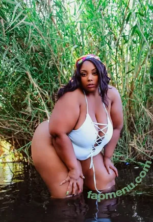  nude photo #0002