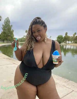  nude photo #0005