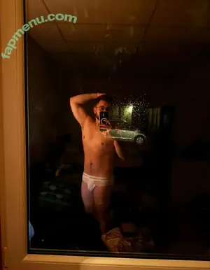  nude photo #0002