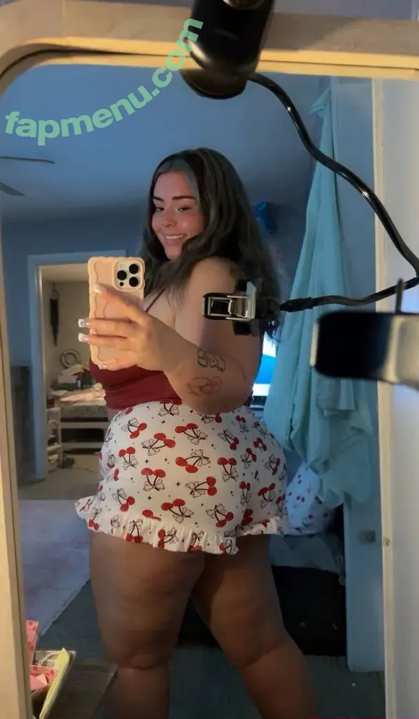 tahcake18 nude photo #0031 (tahcake18)