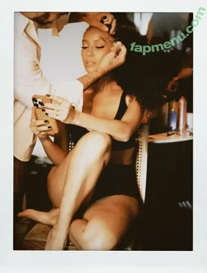 Taís Araujo / taisdeverdade nude photo #0147