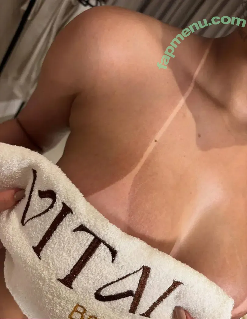 Taina Costa nude photo #0036 (taina / tainacosta)