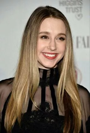 Taissa Farmiga / taissafarmiga nude photo #0081