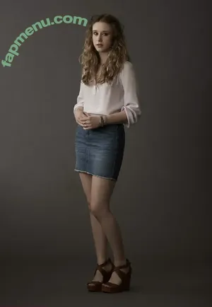 Taissa Farmiga / taissafarmiga nude photo #0118