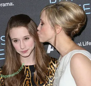 Taissa Farmiga / taissafarmiga nude photo #0127