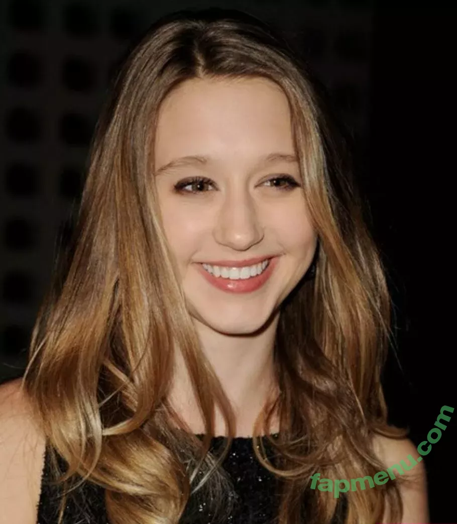 Taissa Farmiga nude photo #0091 (taissafarmiga)