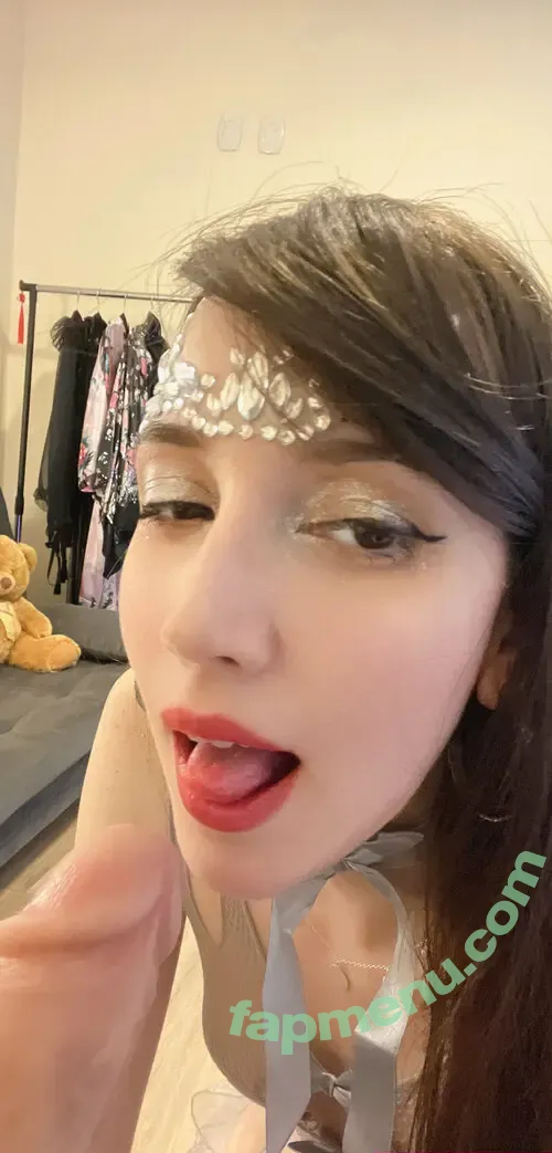 takaidesuoficial nude photo #0008 (jisamss)