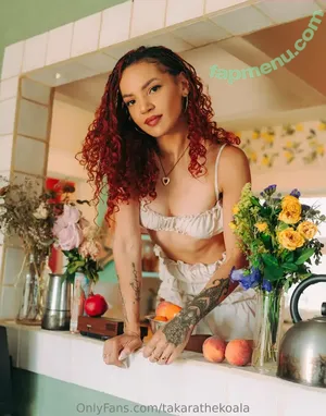 Takarathekoala nude photo #0042