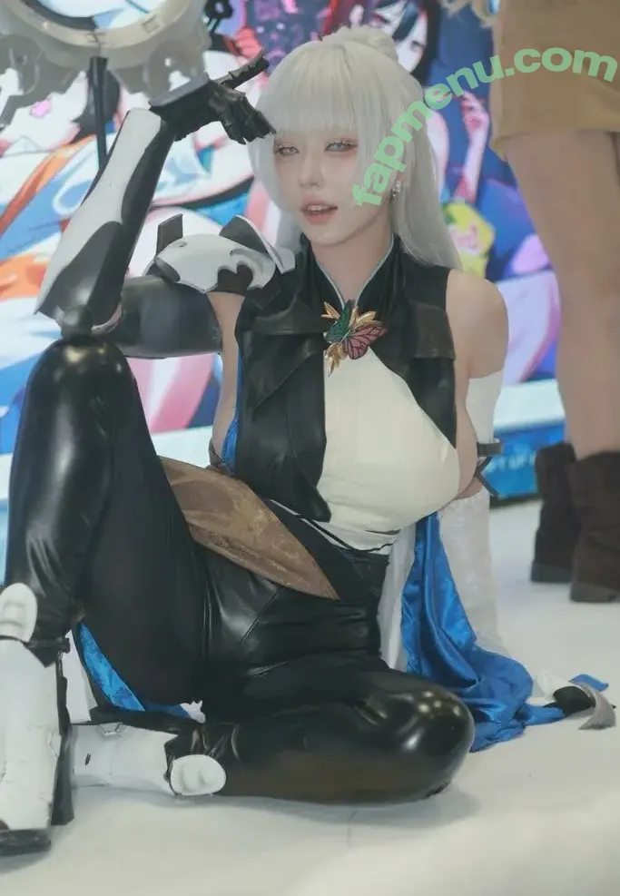 Takomayuyi nude photo #1240 (takochabuu)