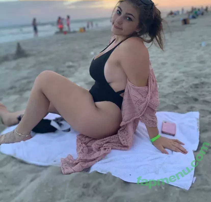 Talea nude photo #0222 (Tsbrice1 / _.taleaaa._ / taleaa)