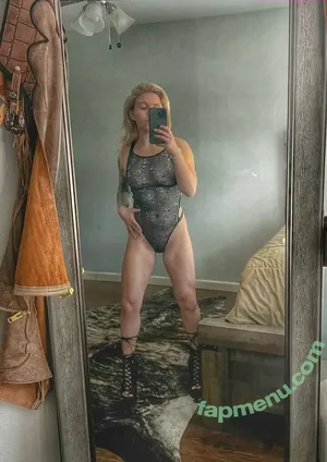  nude photo #0009