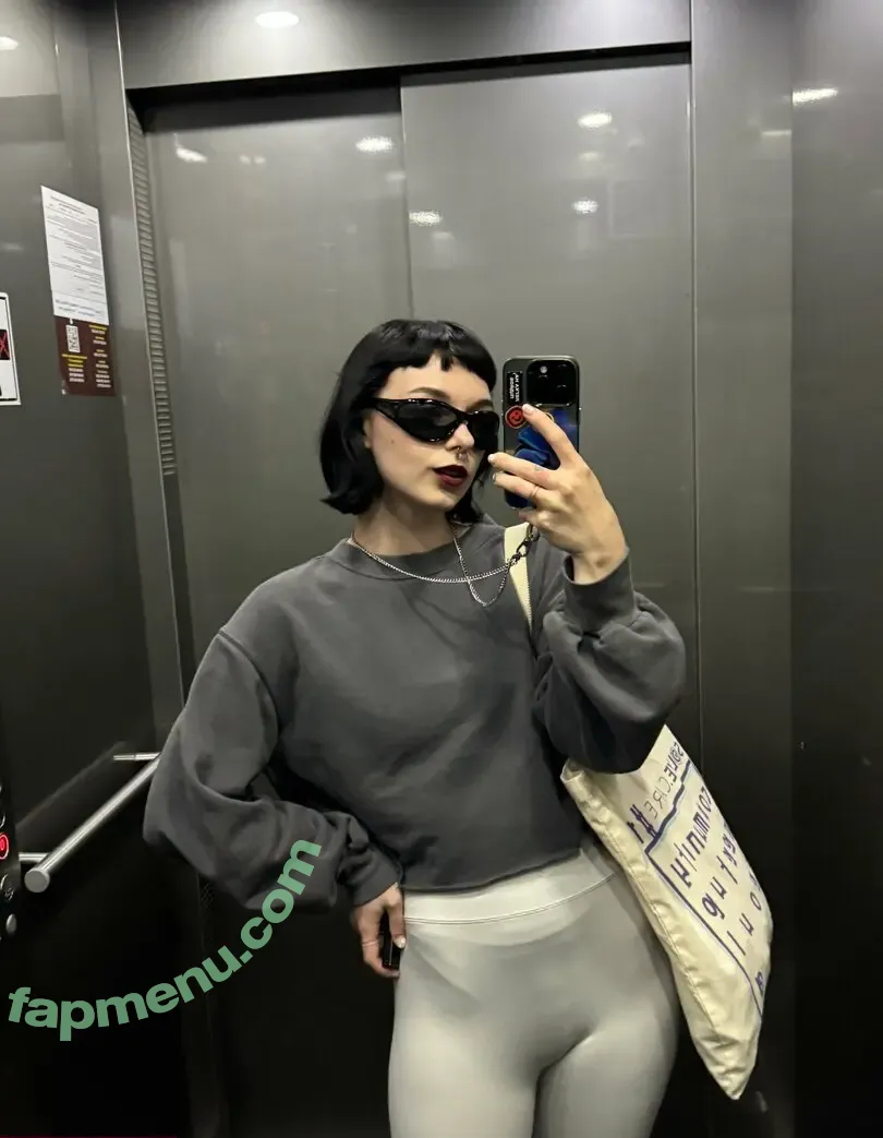 tali_tali_tali nude photo #0024 (tali_tali_tali)