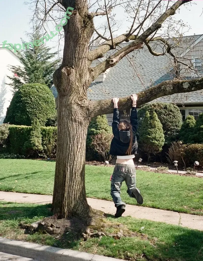 Talia Ryder nude photo #0032 (ryderr.xo / taliaryder)