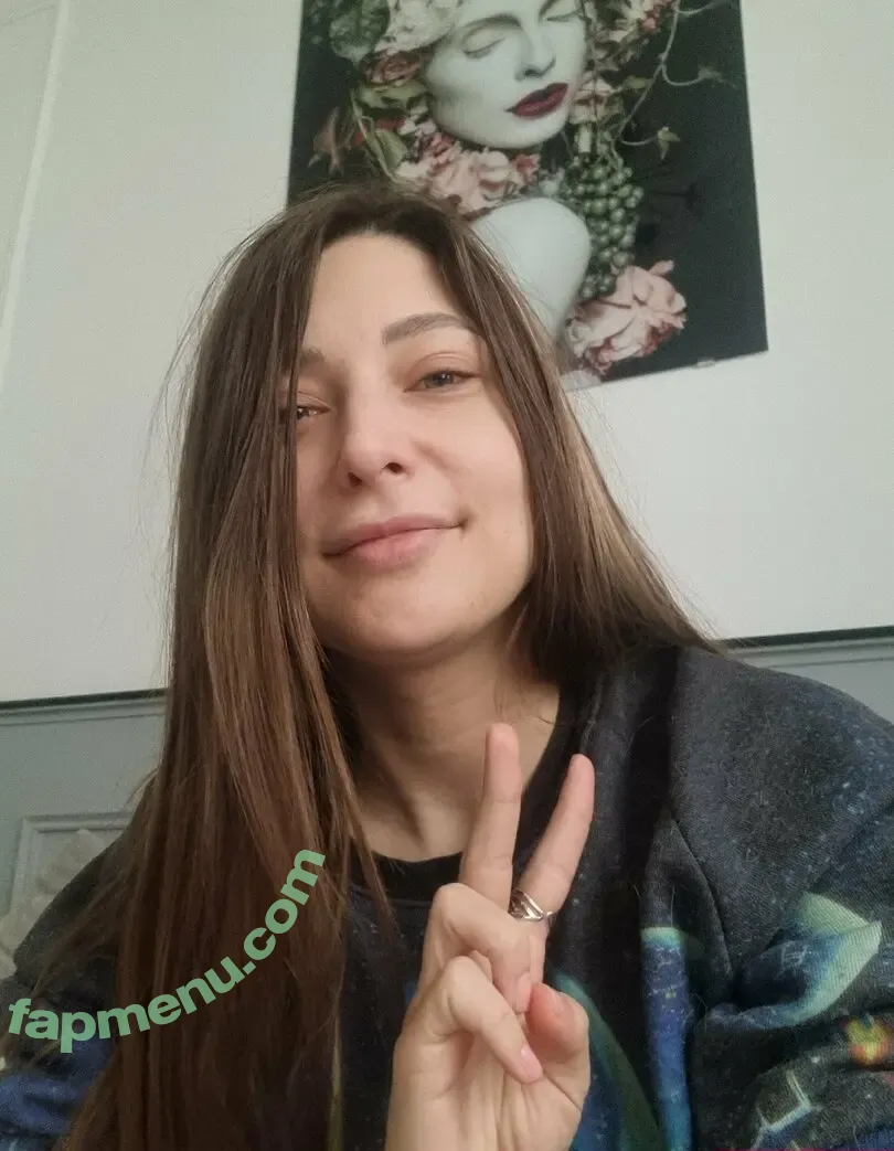 taliamint nude photo #0022 (taliamint_reels)