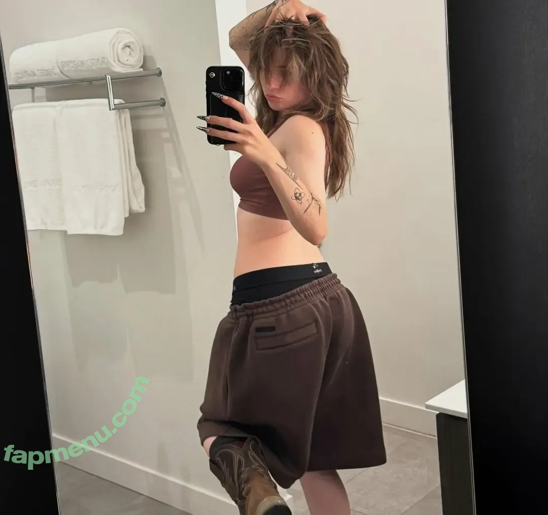 Talissa Smalley nude photo #0006 (talissasmalley_)