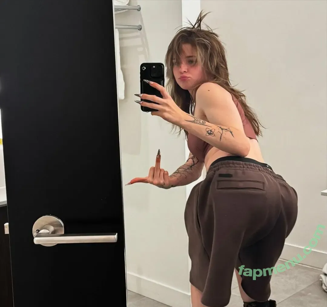 Talissa Smalley nude photo #0008 (talissasmalley_)