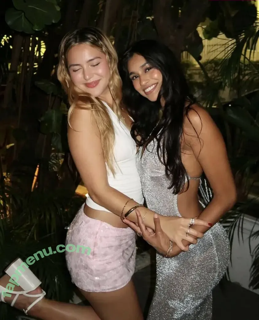 Talkswithjewlz nude photo #0068 (Talkswithjewlz)