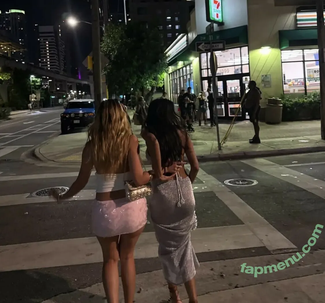 Talkswithjewlz nude photo #0069 (Talkswithjewlz)