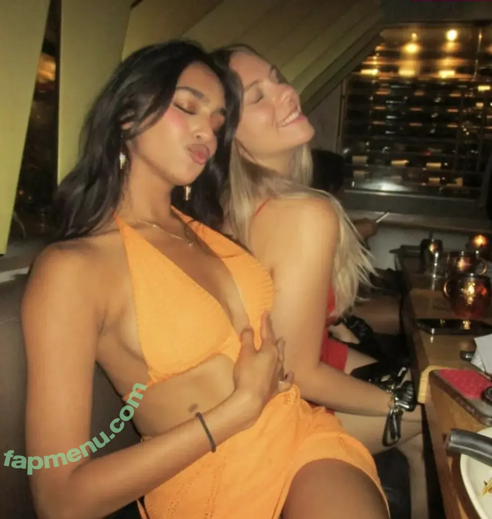 Talkswithjewlz nude photo #0104 (Talkswithjewlz)