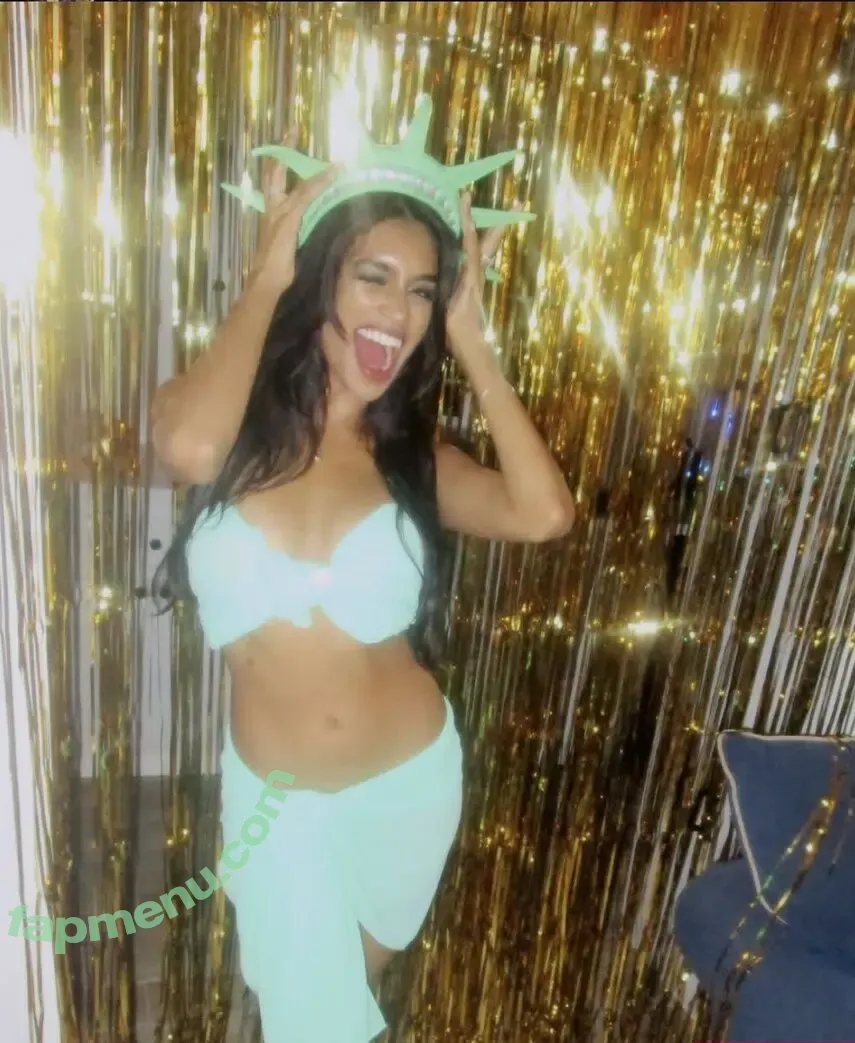 Talkswithjewlz nude photo #0135 (Talkswithjewlz)