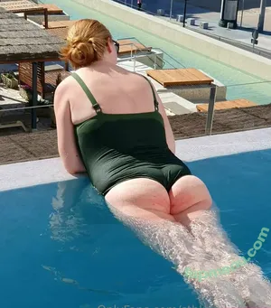 tallswebeautytease / tallboyytee nude photo #0004