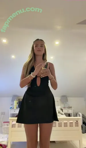 Tallulah Metcalfe / tallulahmetcalfe_ nude photo #0075