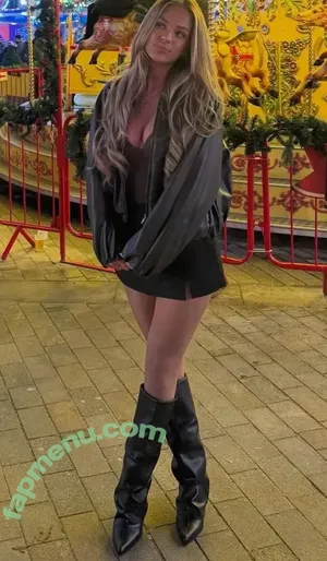 Tallulah Metcalfe / tallulahmetcalfe_ nude photo #0108