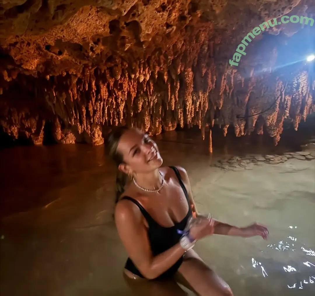 Tallulah Metcalfe nude photo #0035 (tallulahmetcalfe_)