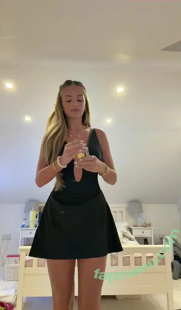 Tallulah Metcalfe nude photo #0068 (tallulahmetcalfe_)