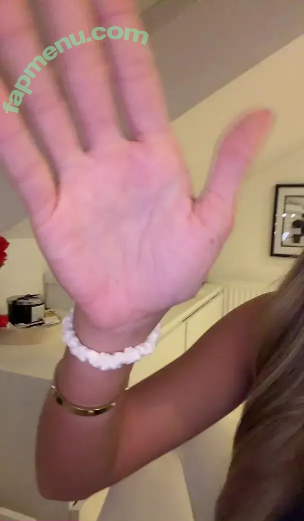 Tallulah Metcalfe nude photo #0086 (tallulahmetcalfe_)